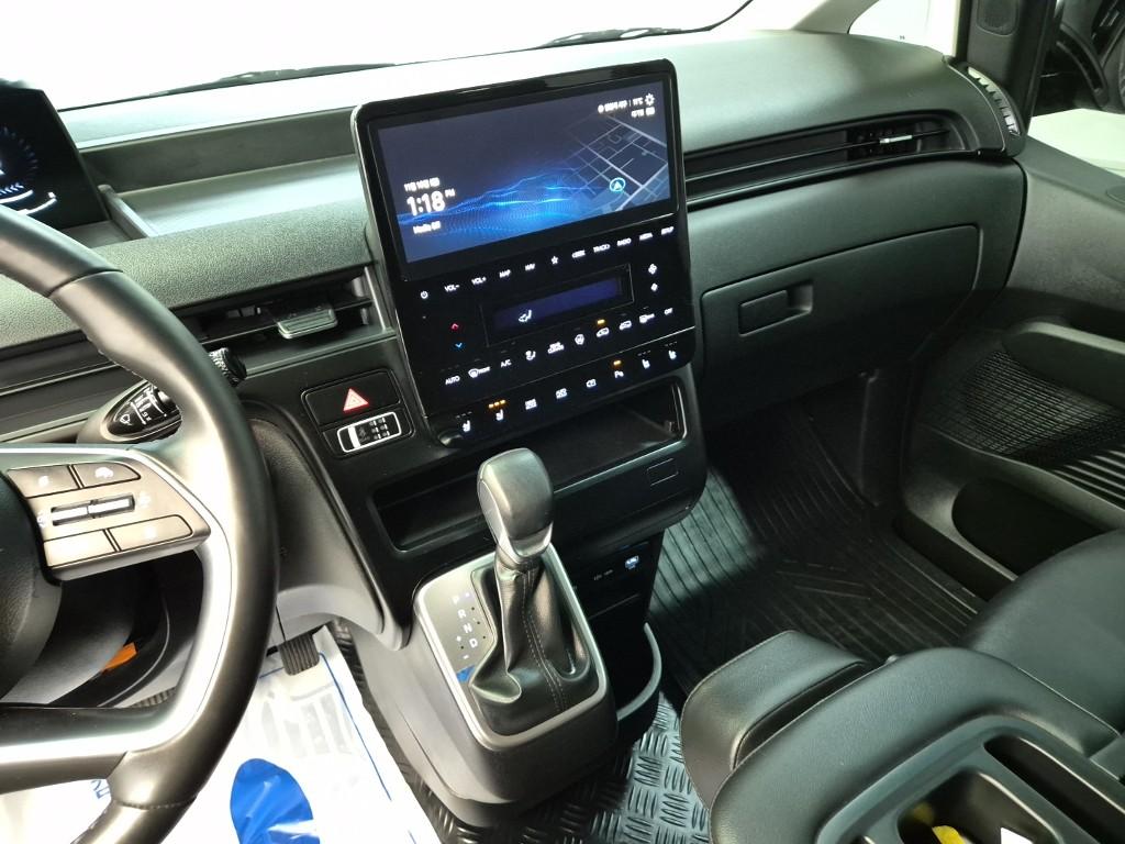 Hyundai Staria Star Modern - фото 10