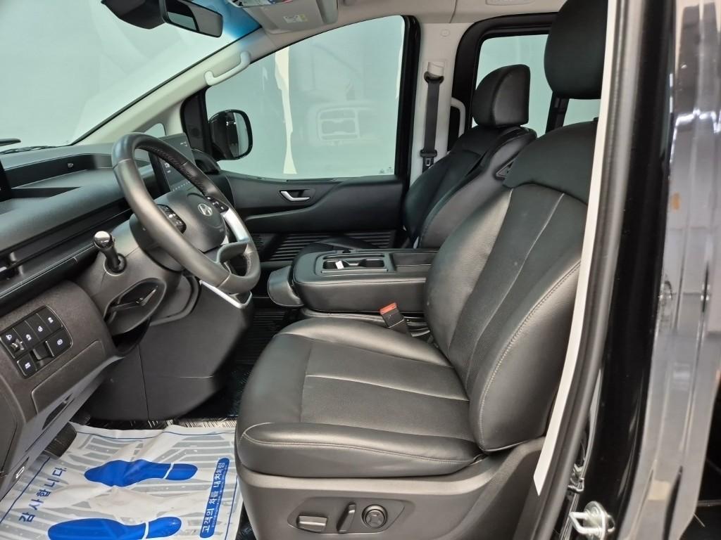 Hyundai Staria Star Modern - фото 11