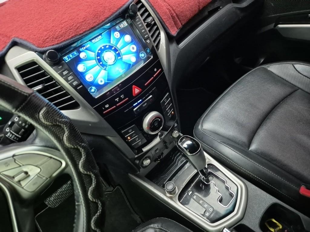 KG Mobility (Ssangyong) Tivoli VX Diesel 2WD - фото 10