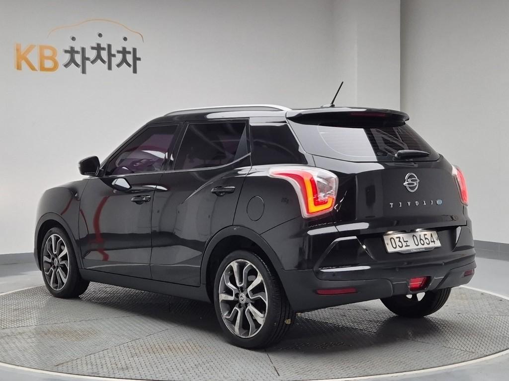 KG Mobility (Ssangyong) Tivoli VX Diesel 2WD - фото 2
