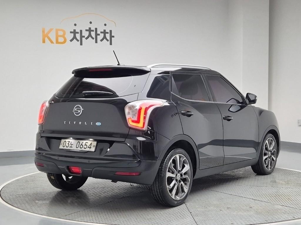 KG Mobility (Ssangyong) Tivoli VX Diesel 2WD - фото 3