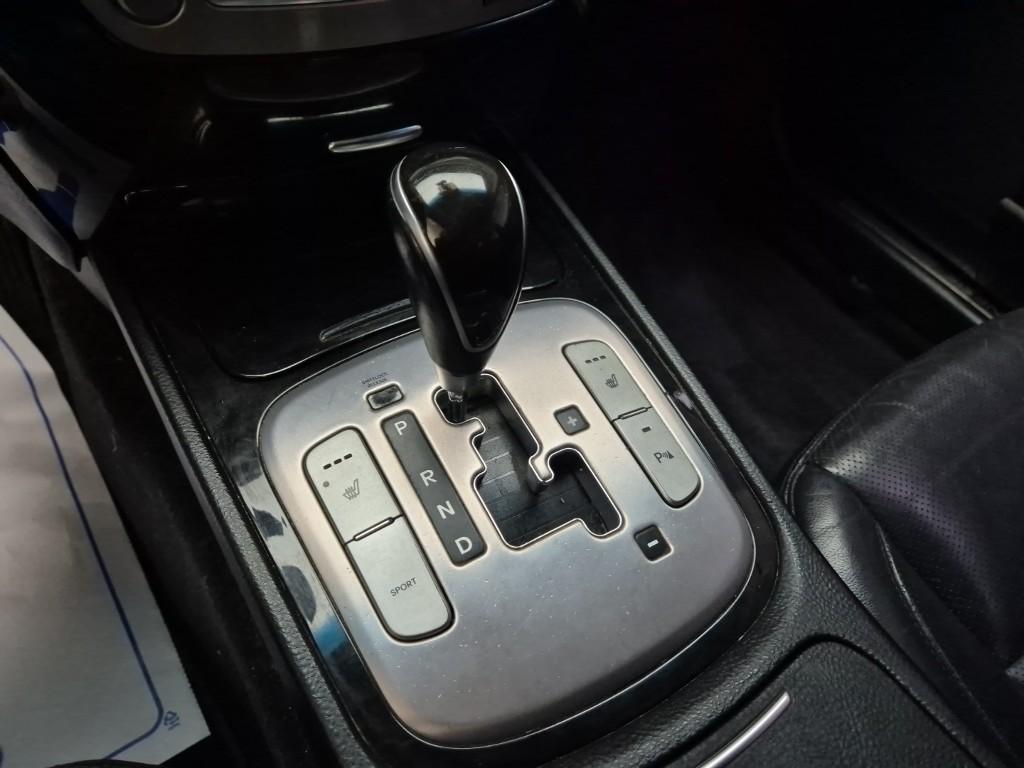 HYUNDAI Genesis BH 330