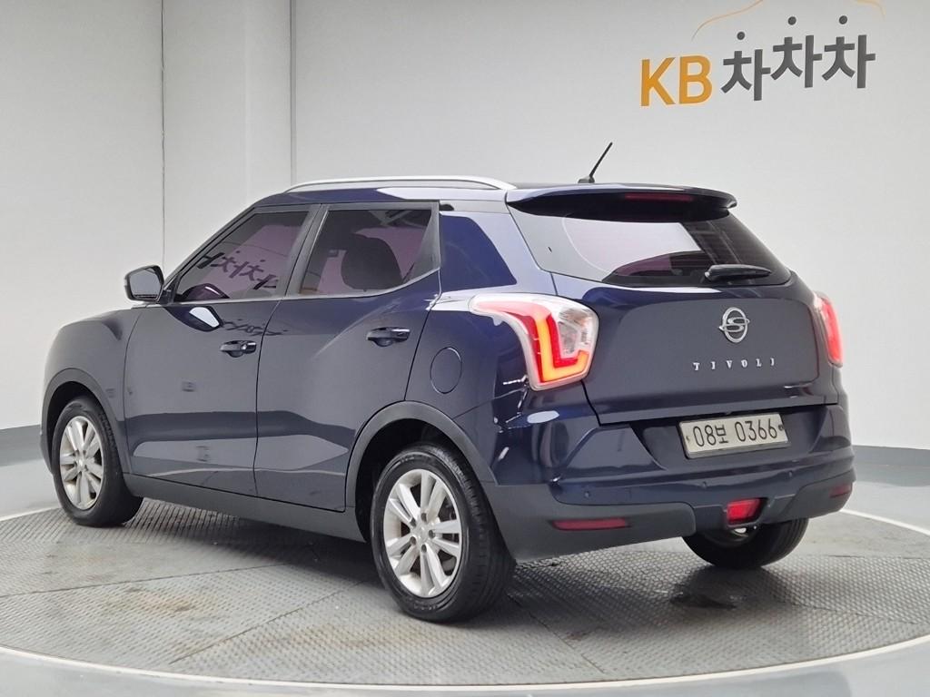 KG Mobility (Ssangyong) Tivoli VX Gasoline 2WD AT 3