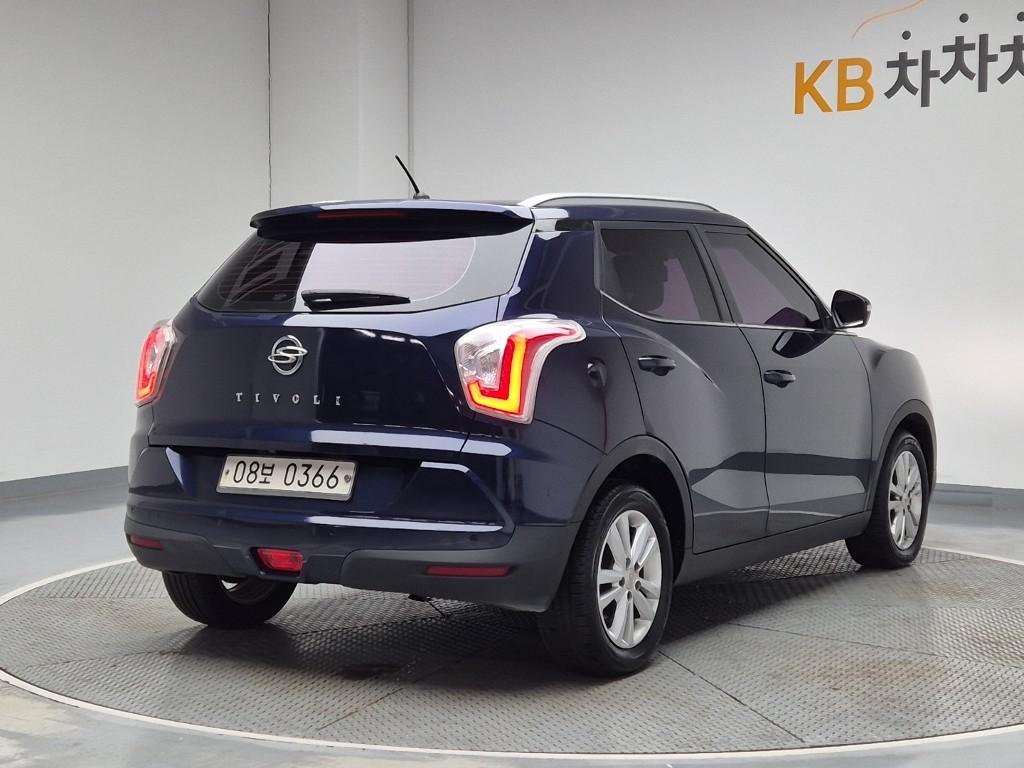 KG Mobility (Ssangyong) Tivoli VX Gasoline 2WD AT 4