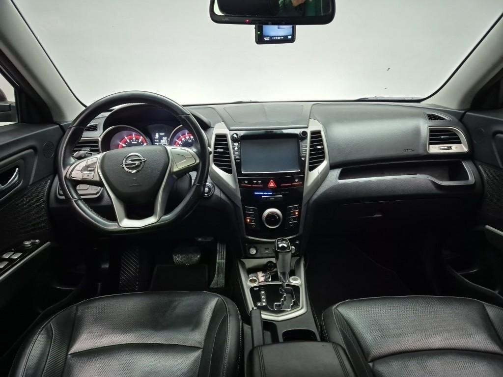 KG Mobility (Ssangyong) Tivoli VX Gasoline 2WD AT 8