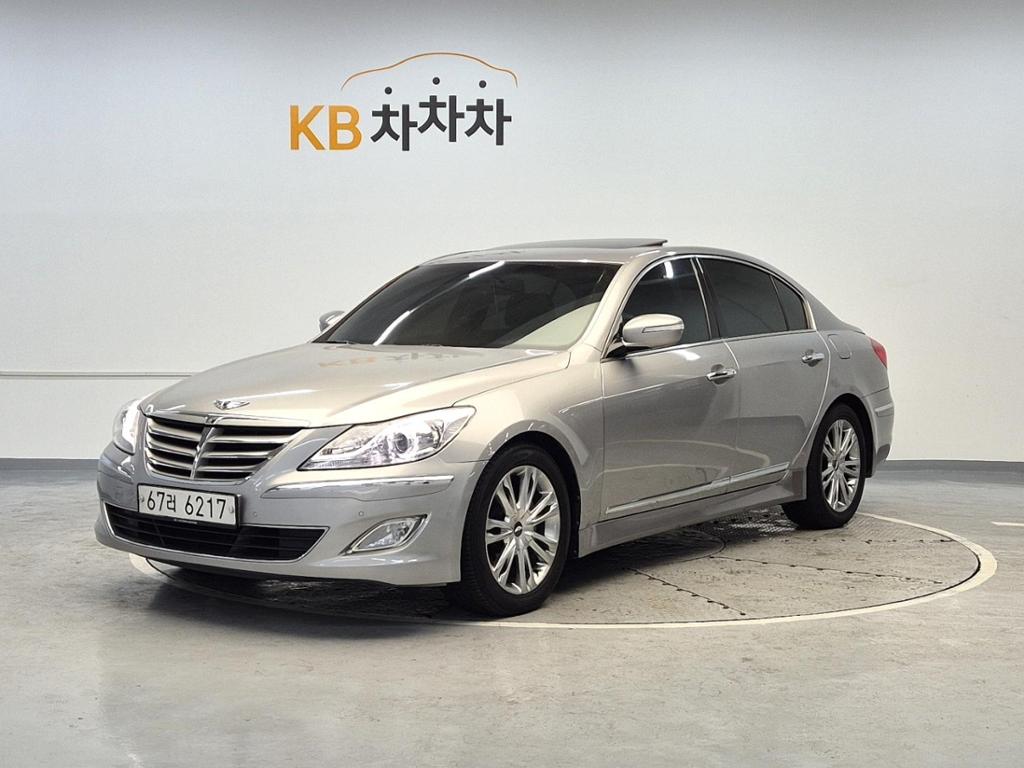 Hyundai Genesis Luxury V6 3.3 GDI