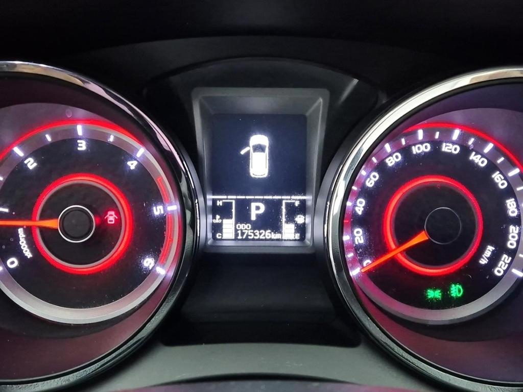 KG Mobility (Ssangyong) Tivoli LX Diesel 2WD 7