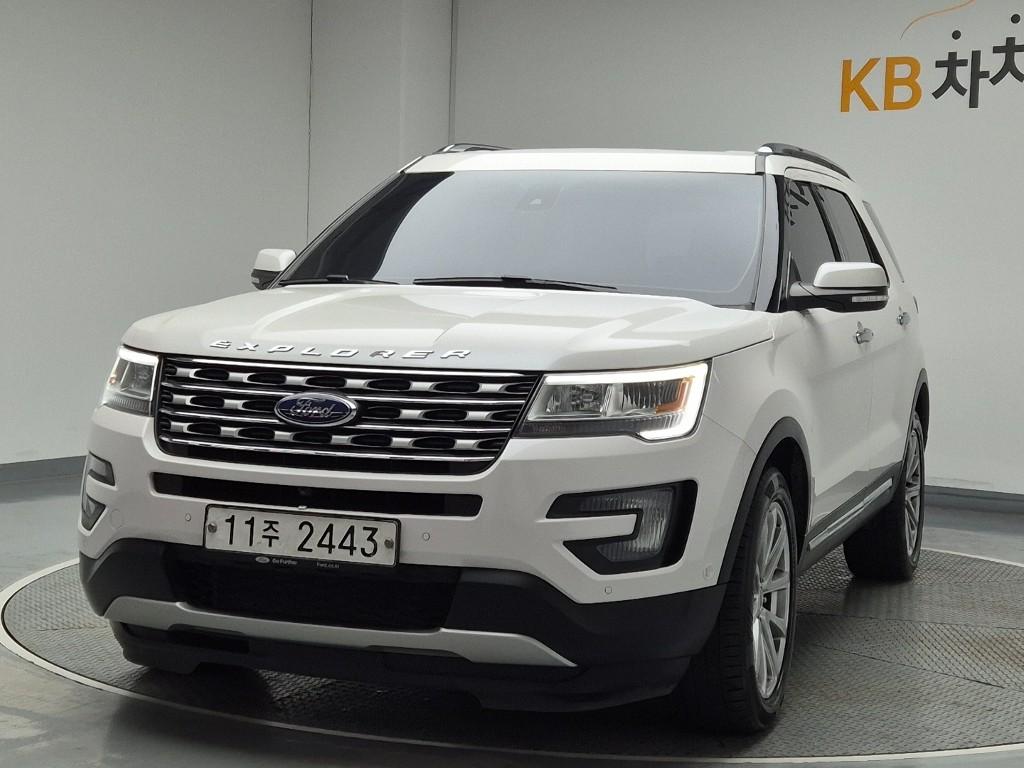 Ford Explorer Limited 2.3 EcoBoost AWD 2