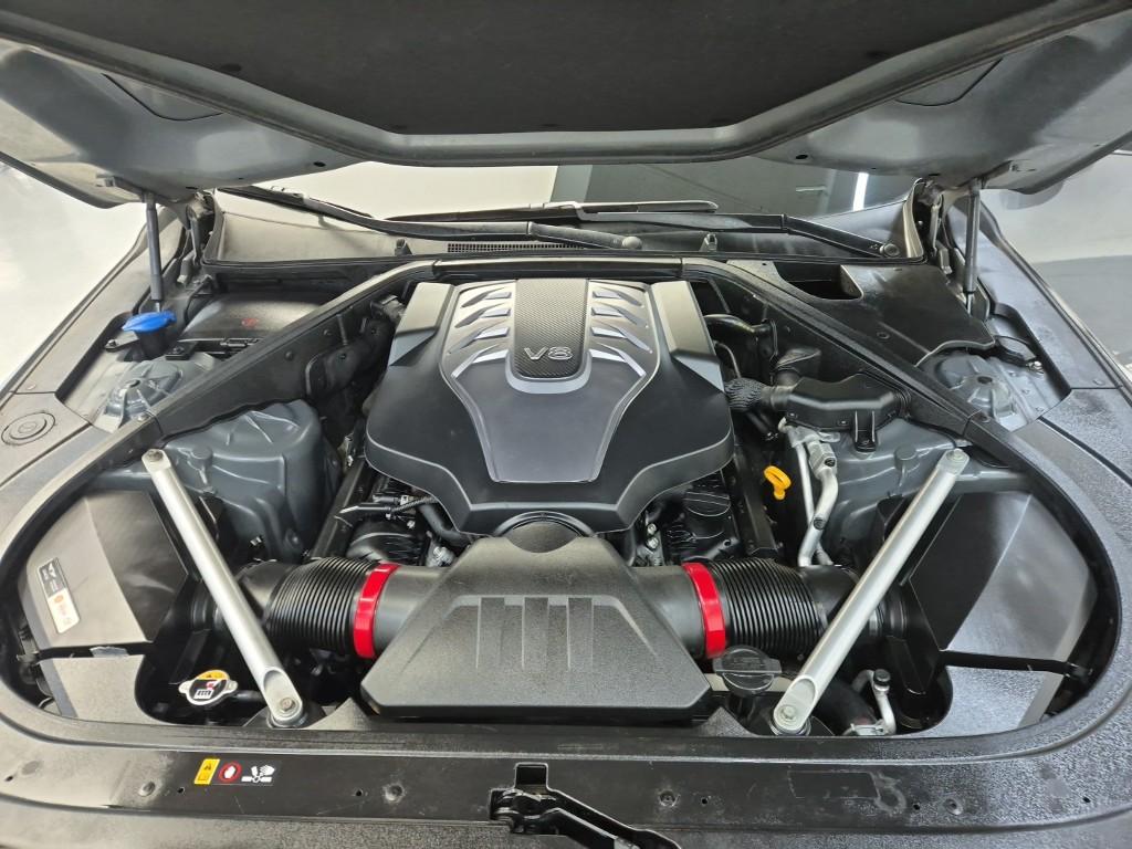 Genesis EQ900 Prestige 5.0 GDi AWD 6