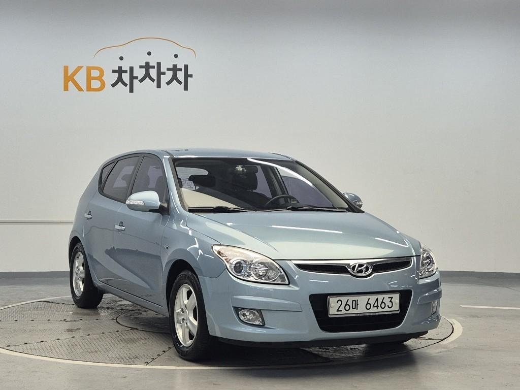 Hyundai i30 Luxury 1.6 VVT 5