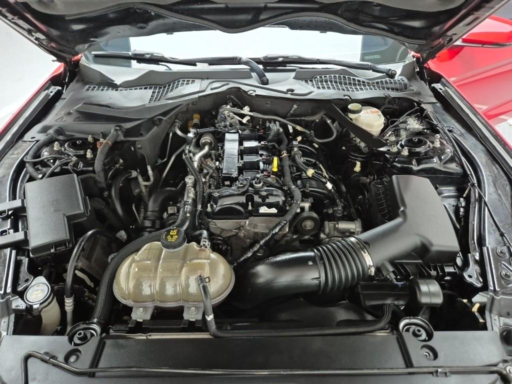 Ford Mustang Premium 2.3 Eco Coupe 6