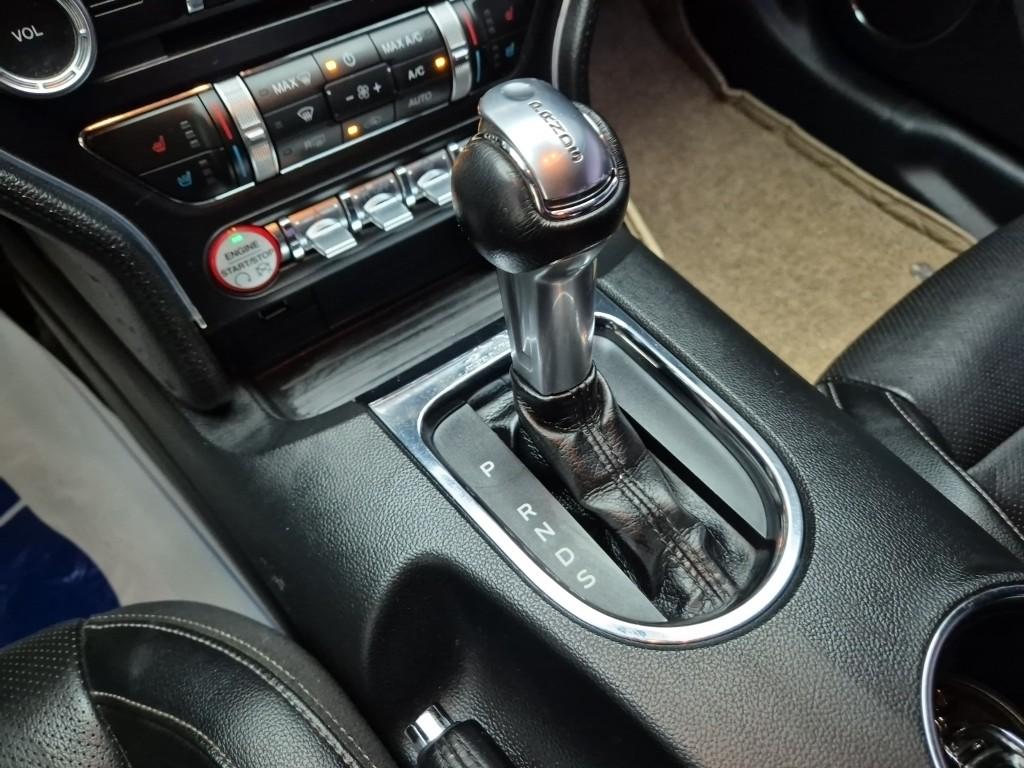 Ford Mustang Premium 2.3 Eco Coupe 9