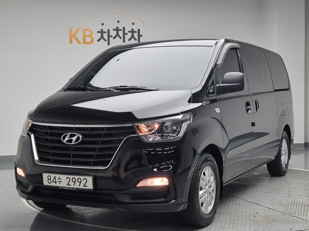 Hyundai Starex Grand Modern 2.5 WGT/ VGT 5 Van A/ T 2
