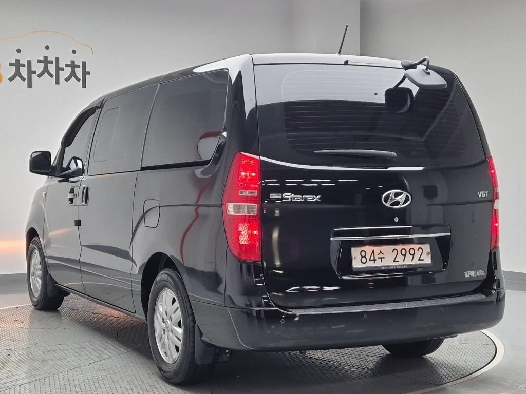 Hyundai Starex Grand Modern 2.5 WGT/ VGT 5 Van A/ T 3