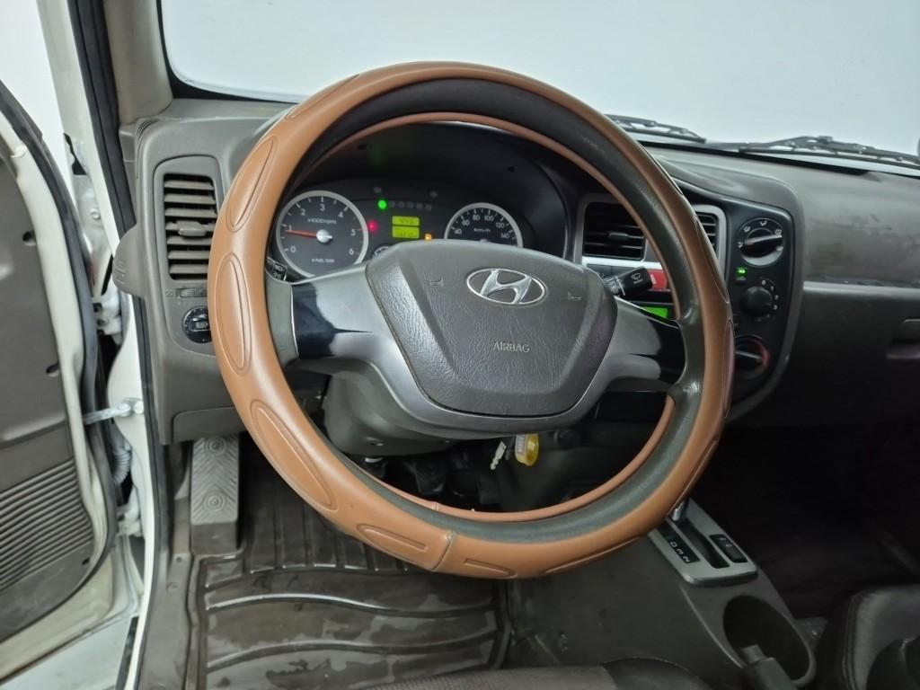 Hyundai Porter II Long Wheelbase Plus Long Wheelbase Double Cab 10