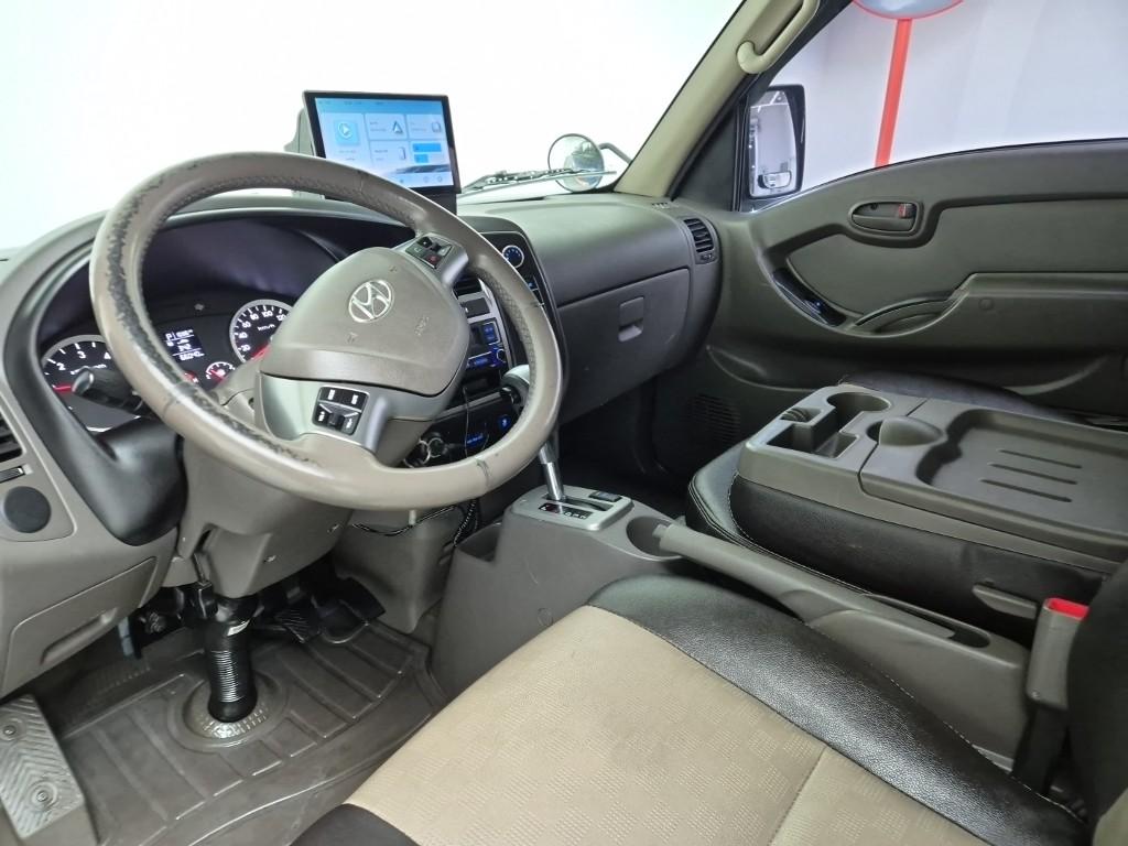 Hyundai Porter II Long Wheelbase Smart Long Wheelbase Super Cab 7