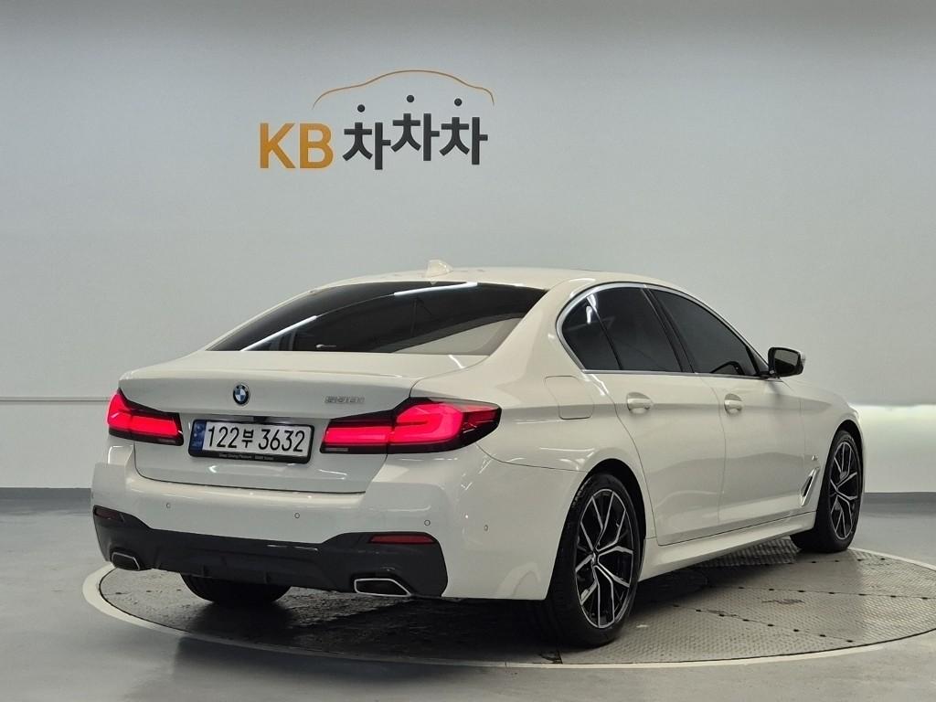 BMW 5 Series 7 Generation M Sport Pack 530i M Sport Pack — фото 3