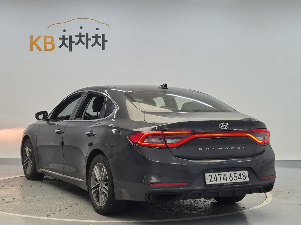 Hyundai Grandeur IG Modern Diesel 2.2 ISG 3