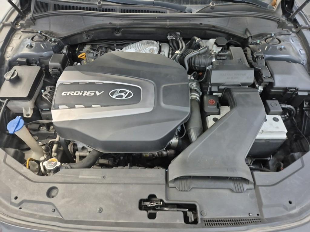 Hyundai Grandeur IG Modern Diesel 2.2 ISG 6