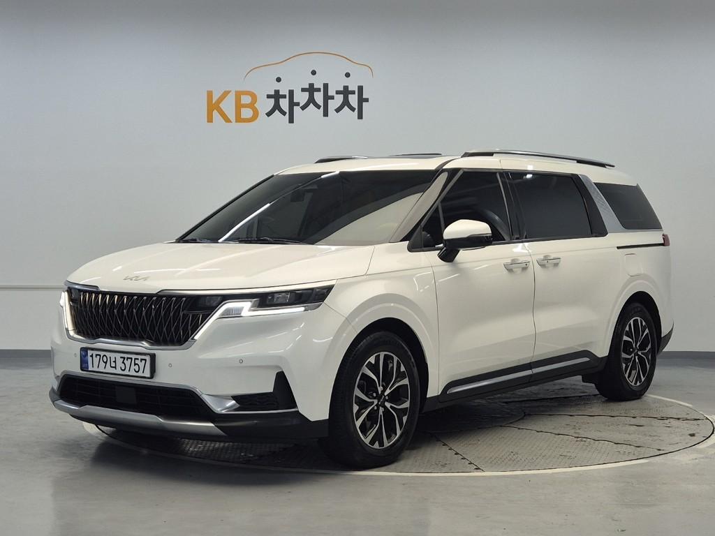 Kia Carnival New KA4 Noblesse D2.2 Diesel 9 Seater