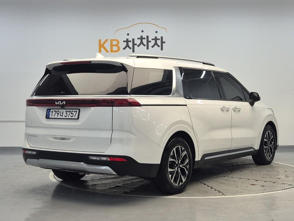 Kia Carnival New KA4 Noblesse D2.2 Diesel 9 Seater — фото 3