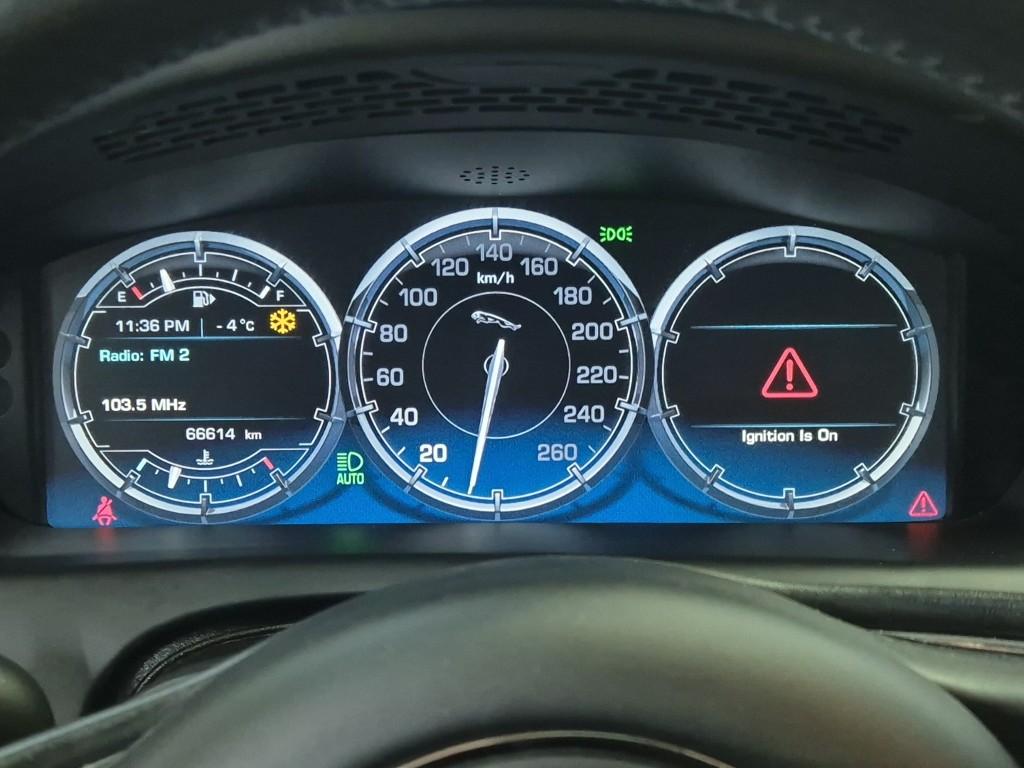 JAGUAR XJ (8th Generation) 3.0D LWB