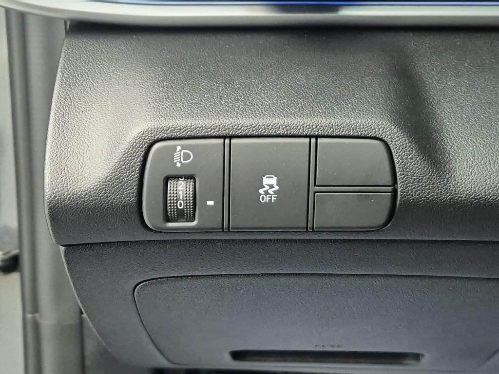 Hyundai Avante The New CN7 Inspiration Smart Stream 1.6 Gasoline - фото 18