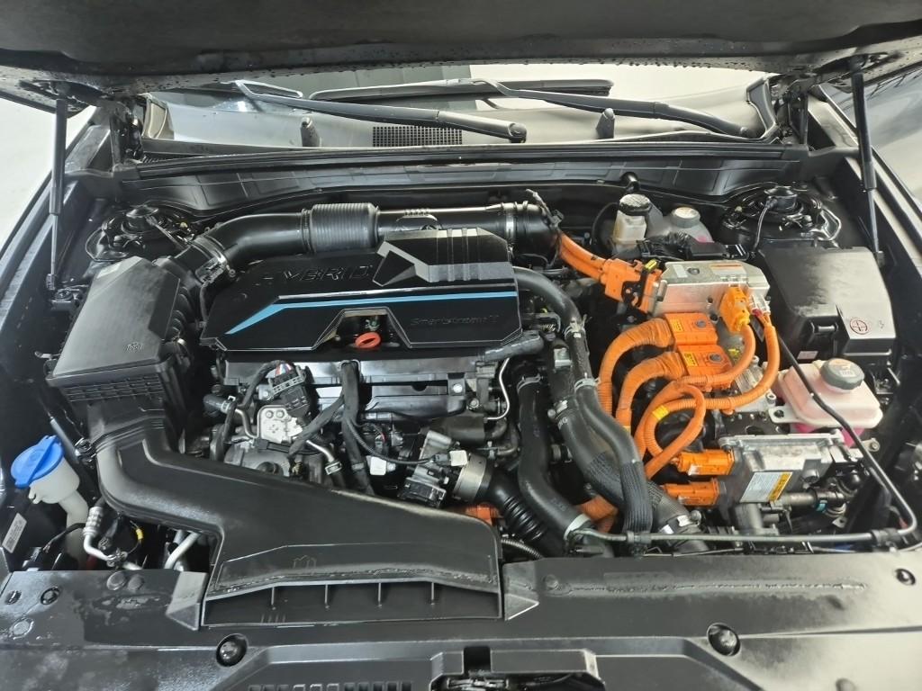 Kia K8 Hybrid Signature Hybrid — фото 5