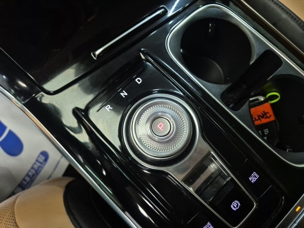 Kia Carnival New KA4 Noblesse D2.2 Diesel 9