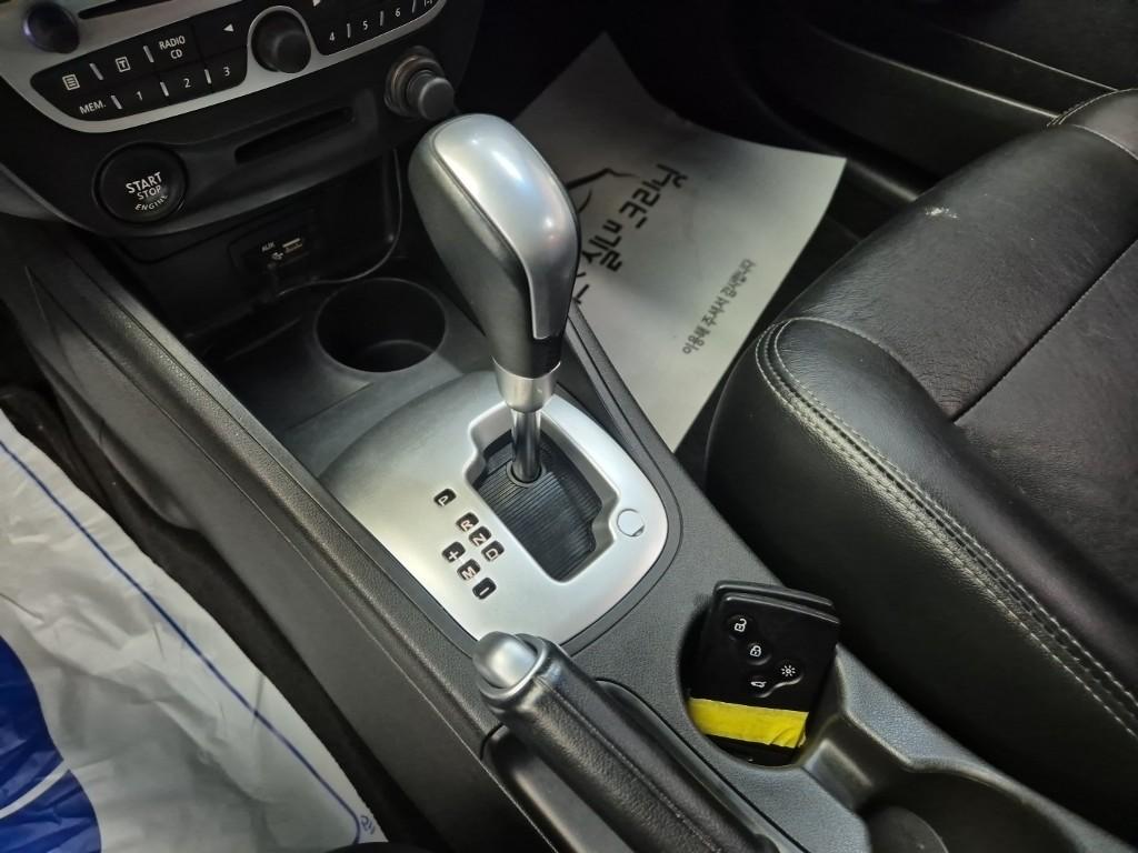 Renault SM3 Samsung New 1.6 CVTC 9