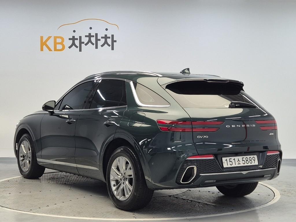 Genesis GV70 Base Type 2.5 Gasoline Turbo AWD — фото 2