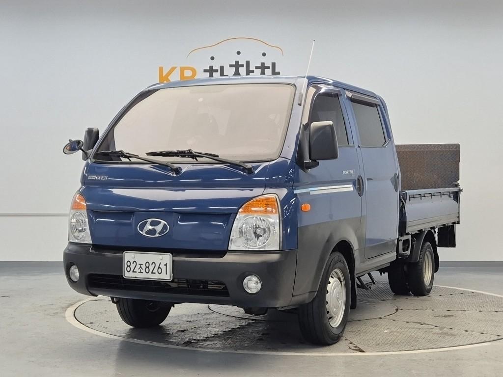 Hyundai Porter II Long Wheelbase Deluxe Long Wheelbase Double Cab 2