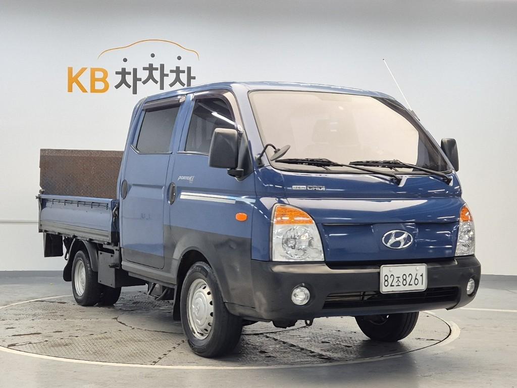 Hyundai Porter II Long Wheelbase Deluxe Long Wheelbase Double Cab 5