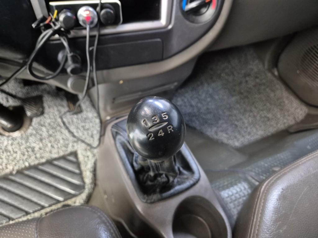 Hyundai Porter II Long Wheelbase Deluxe Long Wheelbase Double Cab 8