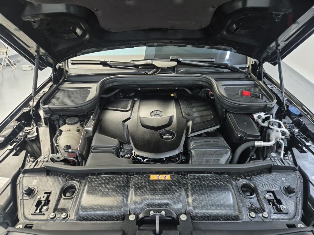 Mercedes-Benz GLS-Class 400d 4 Matic 6