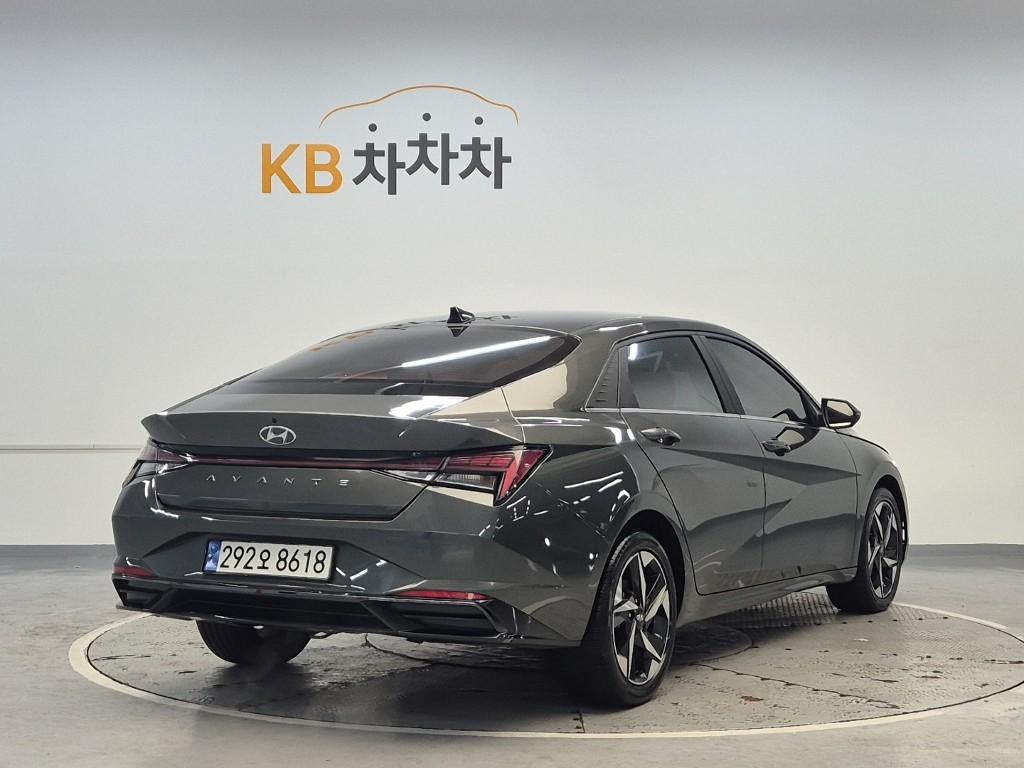 Hyundai Avante CN7 Inspiration Smart Stream 1.6 Gasoline — фото 3