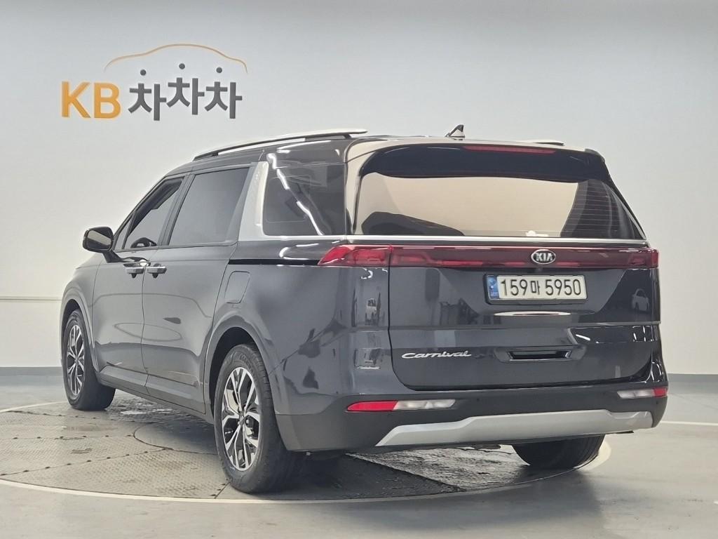 Kia Carnival New KA4 Prestige D2.2 Diesel 3