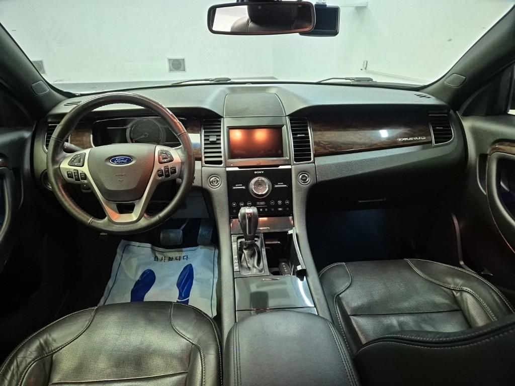 FORD Taurus (6th Generation) 2.0 Ecoboost