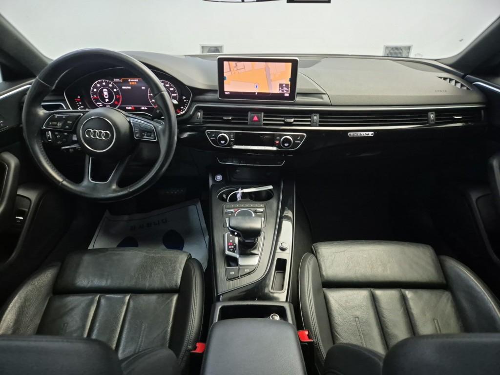 Audi A5 Premium 45TFSI quattro 8