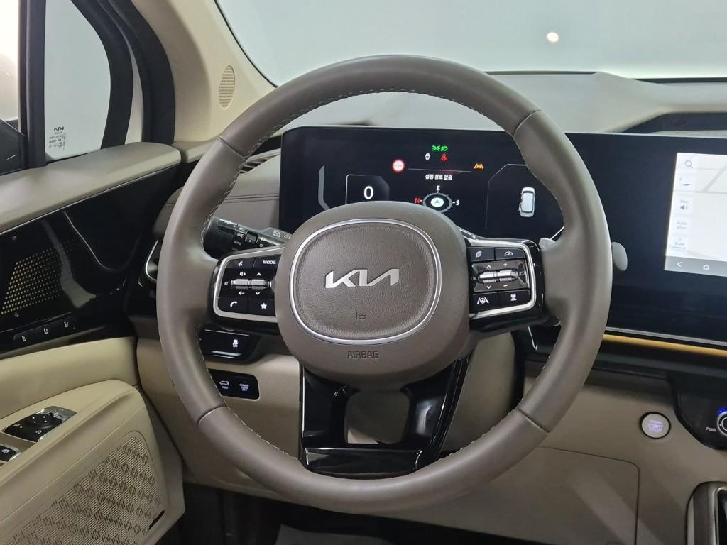 Kia Carnival KA4 Signature G3.5 Gasoline High Limousine 10