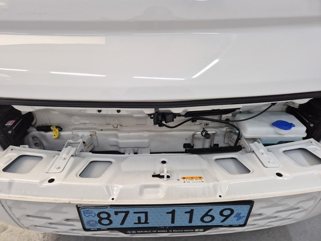 Hyundai Porter II Electric Wing body Long Wheelbase Super Cab 6