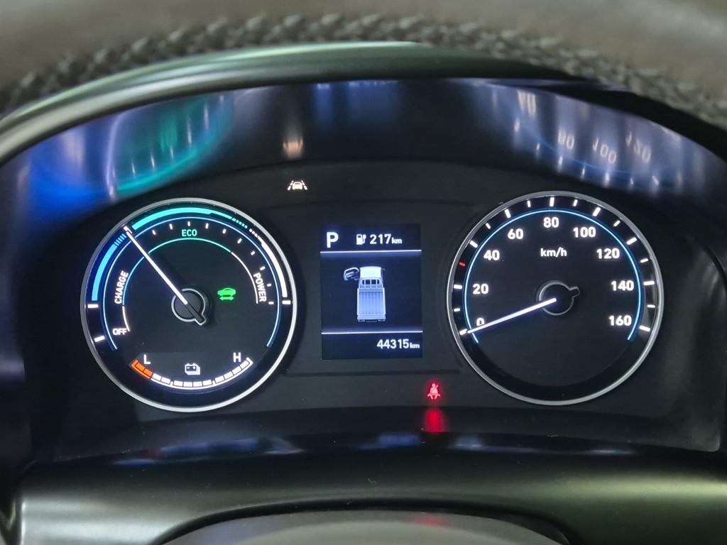 Hyundai Porter II Electric Wing body Long Wheelbase Super Cab 7