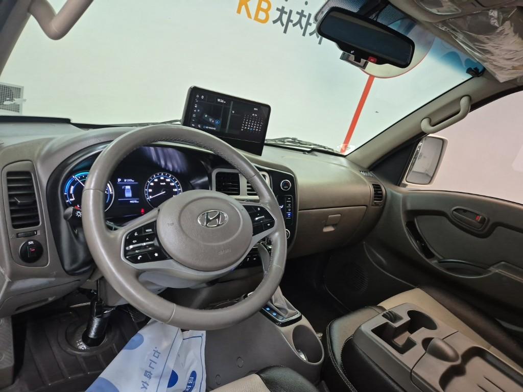 Hyundai Porter II Electric Wing body Long Wheelbase Super Cab 8