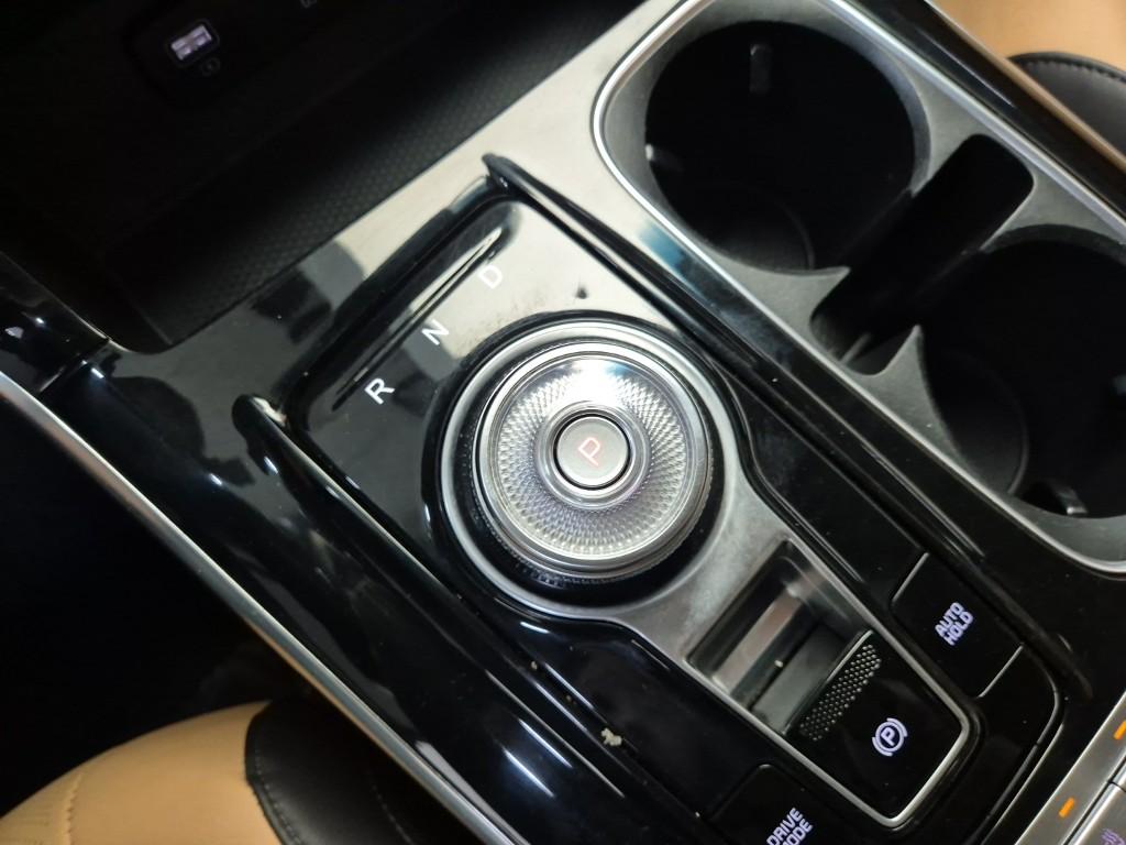 Kia Carnival New KA4 Noblesse D2.2 Diesel 9