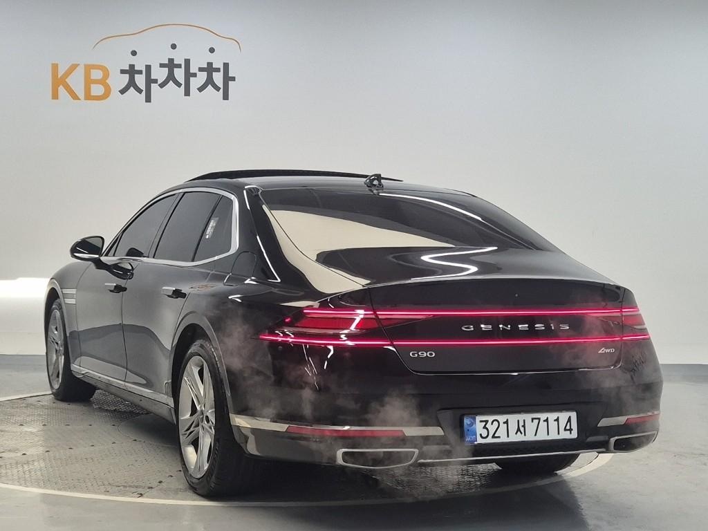 Genesis G90 New Base Type Gasoline 3.5 Turbo AWD 5 Seater — фото 2