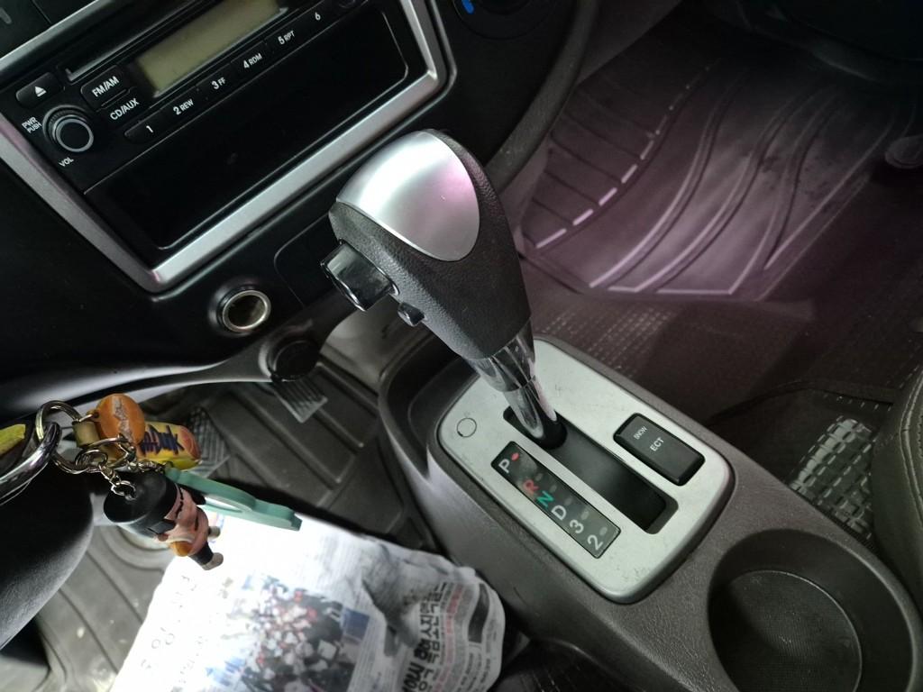 Hyundai Porter II Super Cab High Fixed Floor Long Wheelbase Super Cab 8