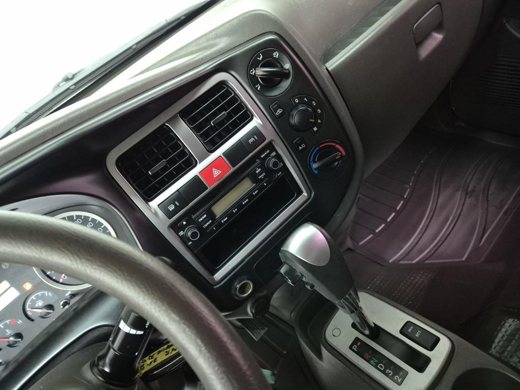 Hyundai Porter II Super Cab High Fixed Floor Long Wheelbase Super Cab 10