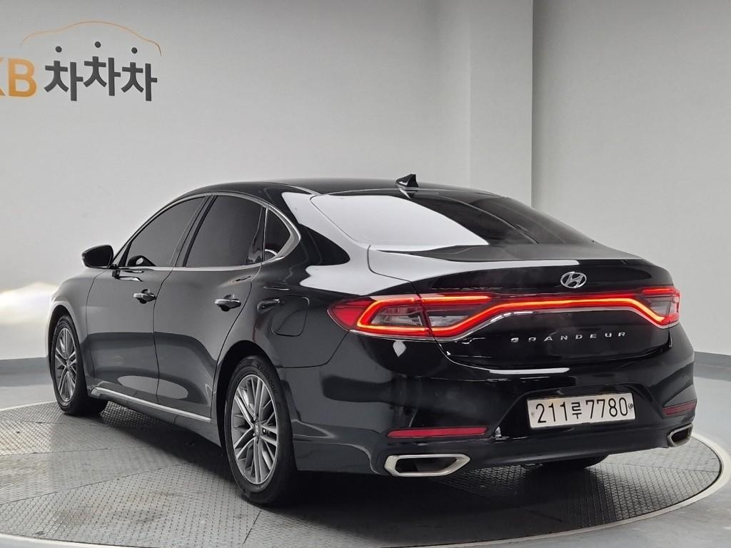 Hyundai Grandeur IG Modern 3.0 LPi 3