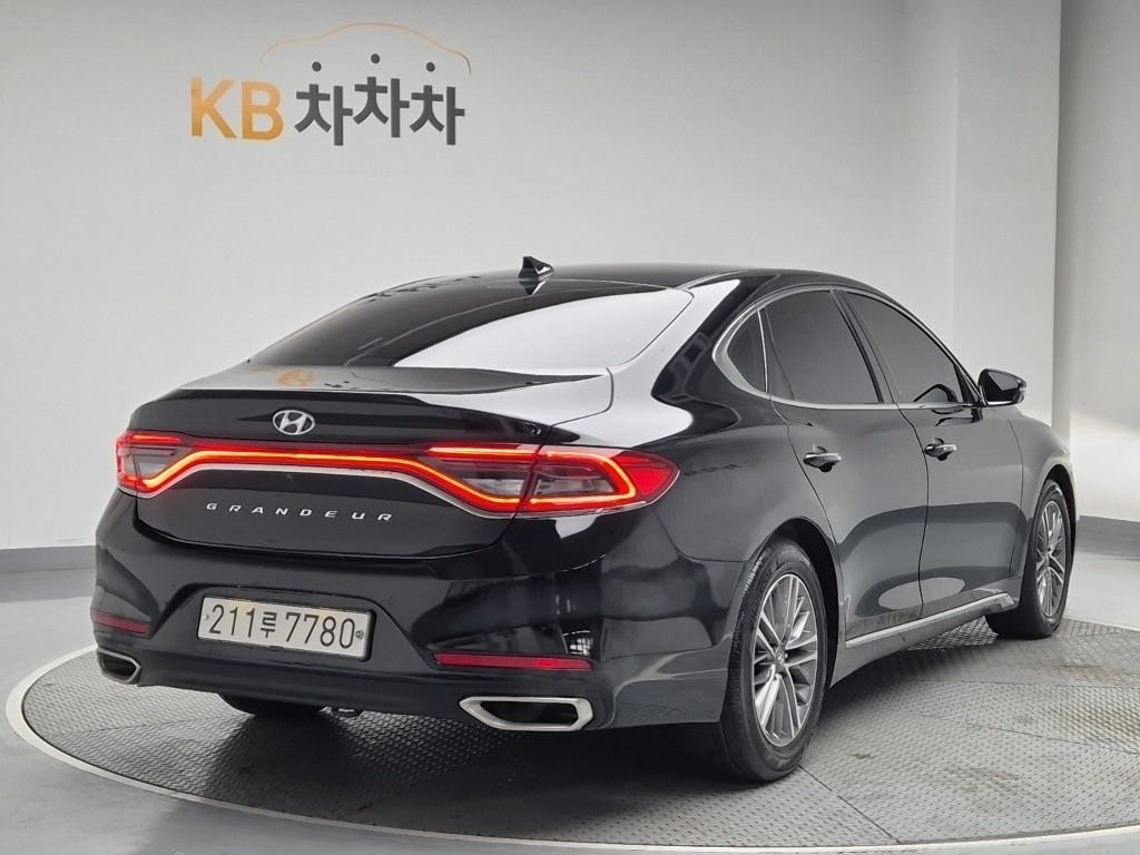 Hyundai Grandeur IG Modern 3.0 LPi 4