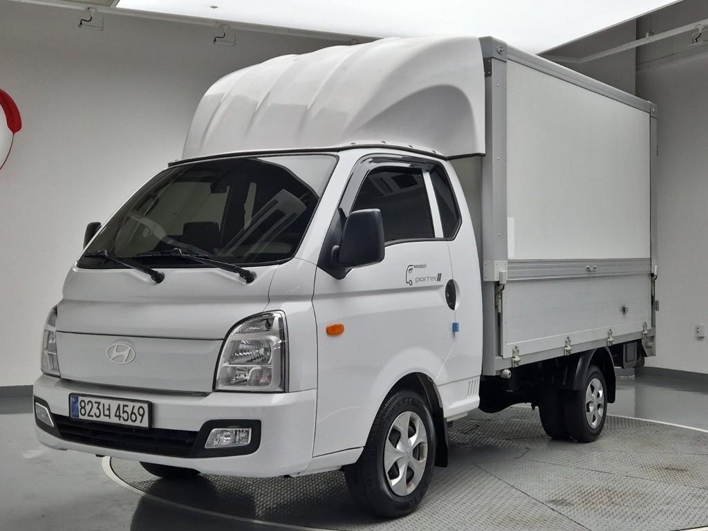 Hyundai Porter II LPG Manual LPG Wing body Manual Long Wheelbase Super Cab
